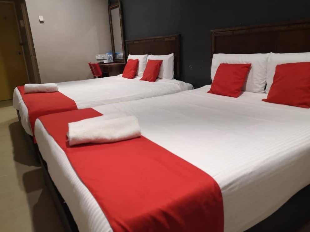 Nice Stay Hotel Raub Exteriér fotografie