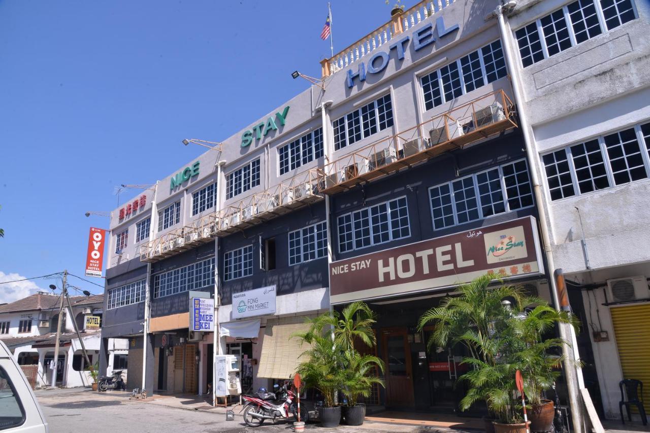 Nice Stay Hotel Raub Exteriér fotografie